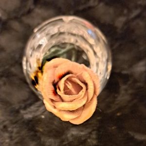 CRYSTAL ROUND BUD VASE OR ASTRAY